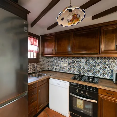 The House! Large Terrace And Bars! Traveller Awards 2024-2025 Torrevieja