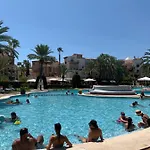 The House! Large Terrace & Bars! Traveller Awards 2024-2025-2026 Апартаменты