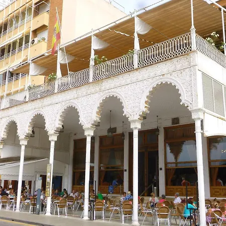 The House! Large Terrace & Bars! Traveller Awards 2024-2025-2026 Торевьиа