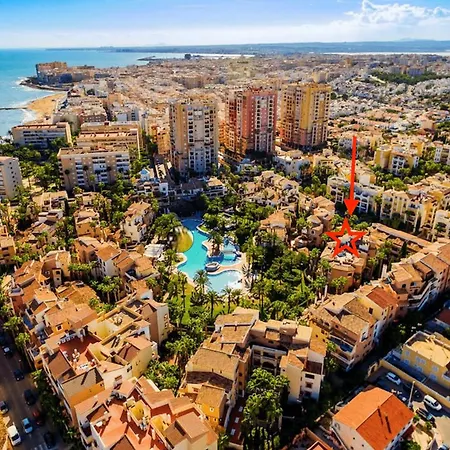 The House! Large Terrace & Bars! Traveller Awards 2024-2025-2026